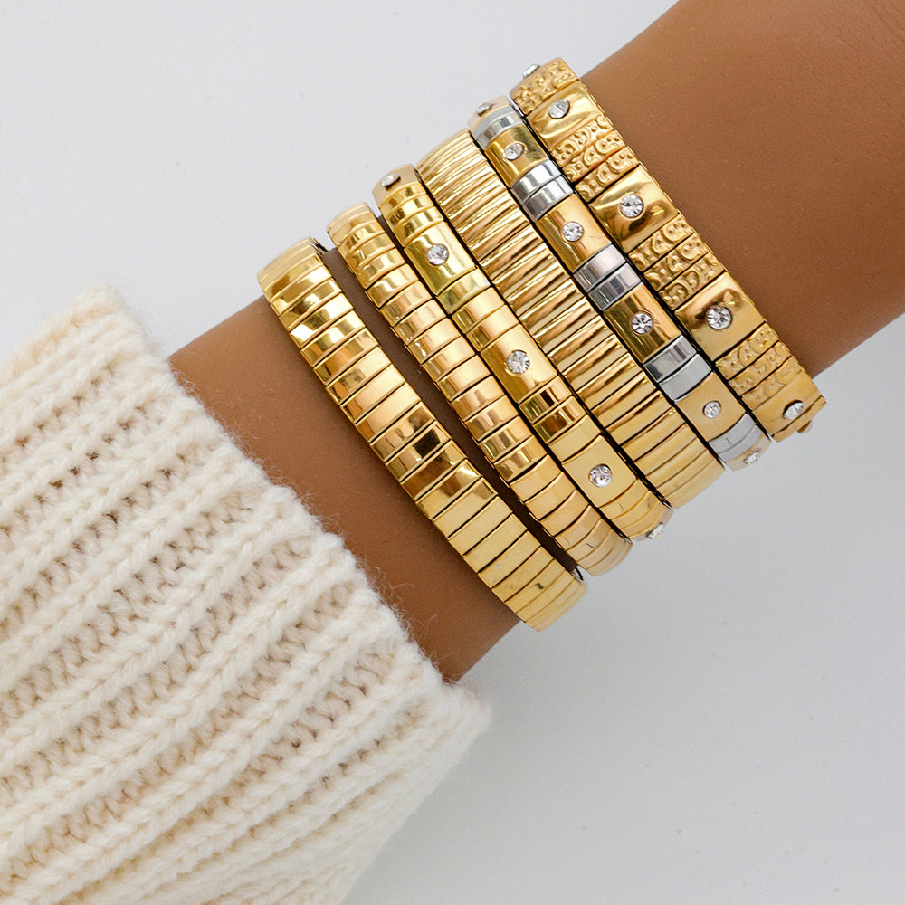 Elasticated Bracelet in Gold layered