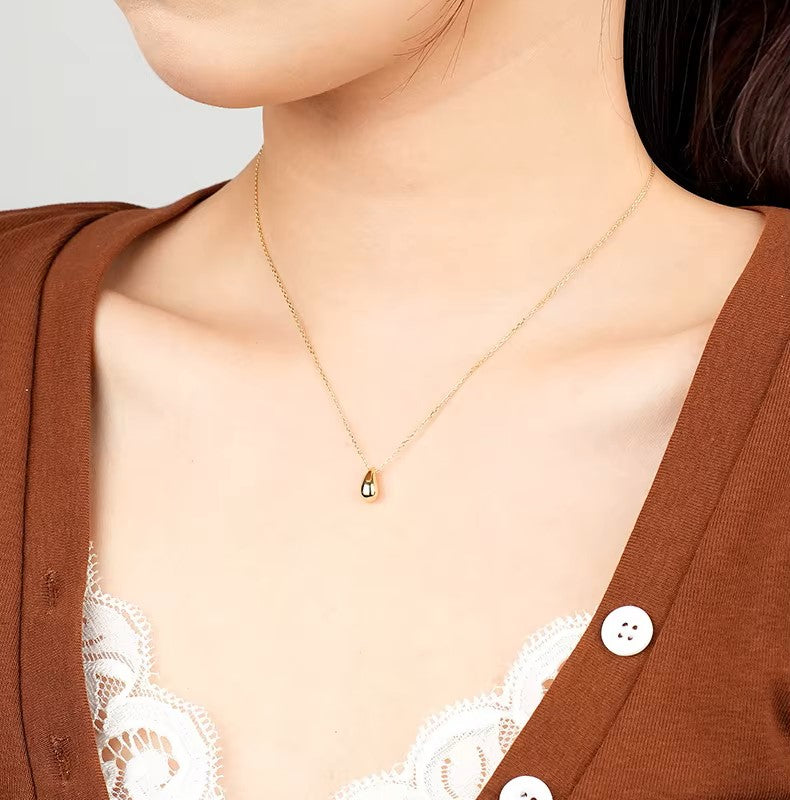 Delicate Pear Drop Pendant Necklace